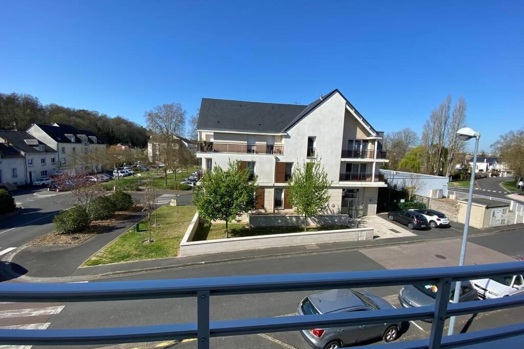 Charmant Appartement En Bord De Cher Saint-Avertin Exterior photo