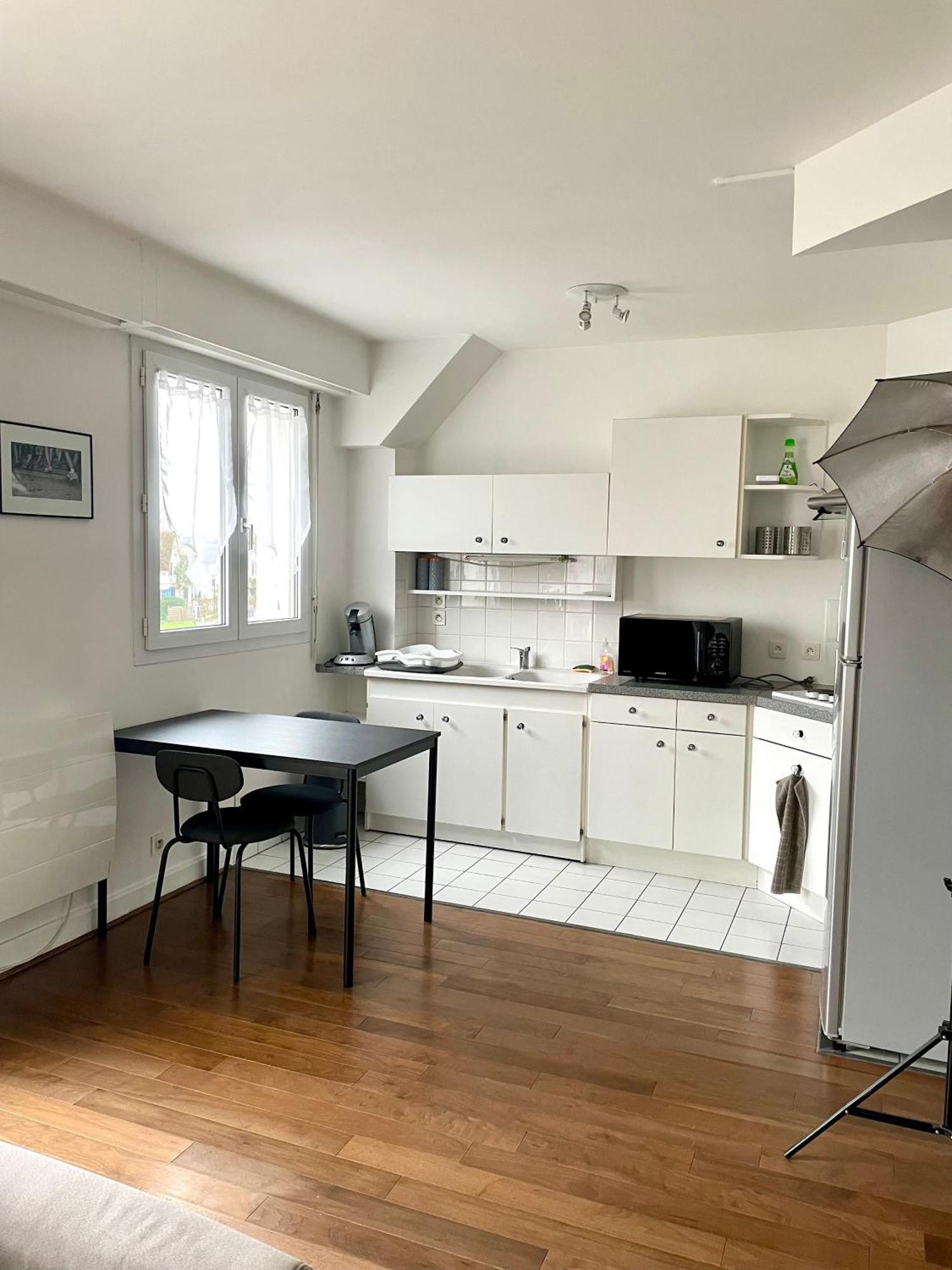 Charmant Appartement En Bord De Cher Saint-Avertin Exterior photo